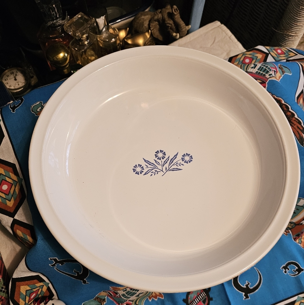 Vintage Corningware Blue Cornflower Pie Plate
